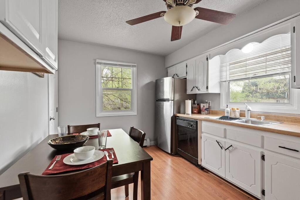 Tranquil 2Br Apt Mpls - 8075 Apt 3 Minneapolis Exterior foto